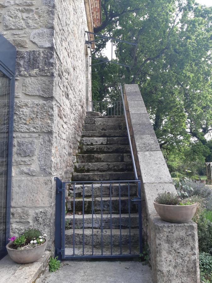 La Tourelle 82 Bed and Breakfast Saint-Antonin Εξωτερικό φωτογραφία