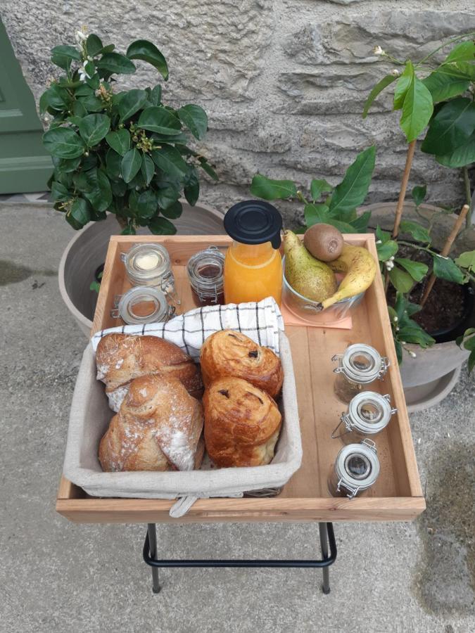 La Tourelle 82 Bed and Breakfast Saint-Antonin Εξωτερικό φωτογραφία